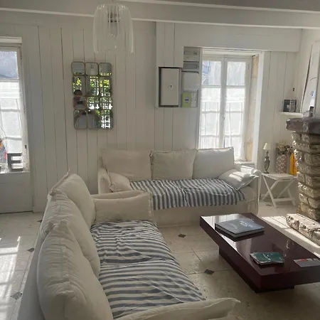 Les Olivettes Holiday home *
